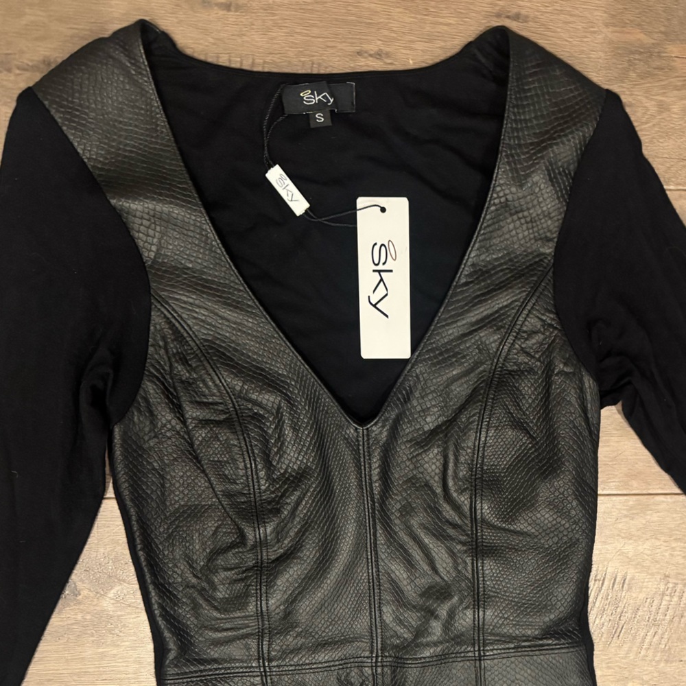 Sky Elegant Black Textured Dress